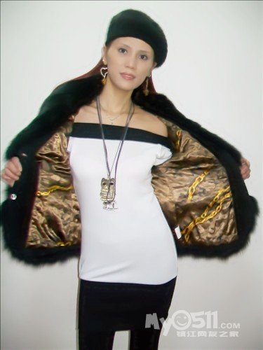 [依依&模特团]服装博览会模特推广品牌服饰&