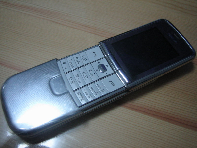 出全新诺基亚8900E手机一部750元 - 手机数码
