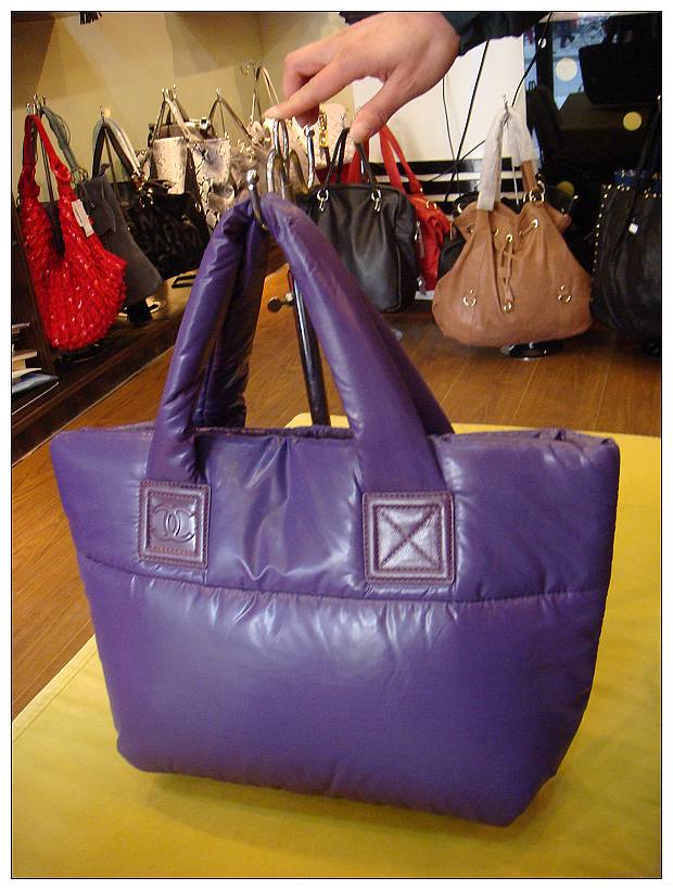 <em>姐妹</em>们 有便宜赶紧来占啊 小资一族 <em>港产</em>包特价