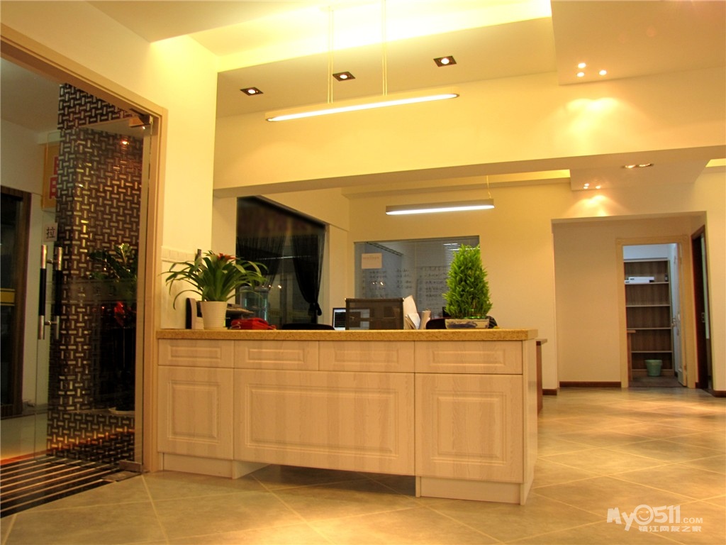 聚成装饰:设计专家--公司新装修图片 - 老帖归档