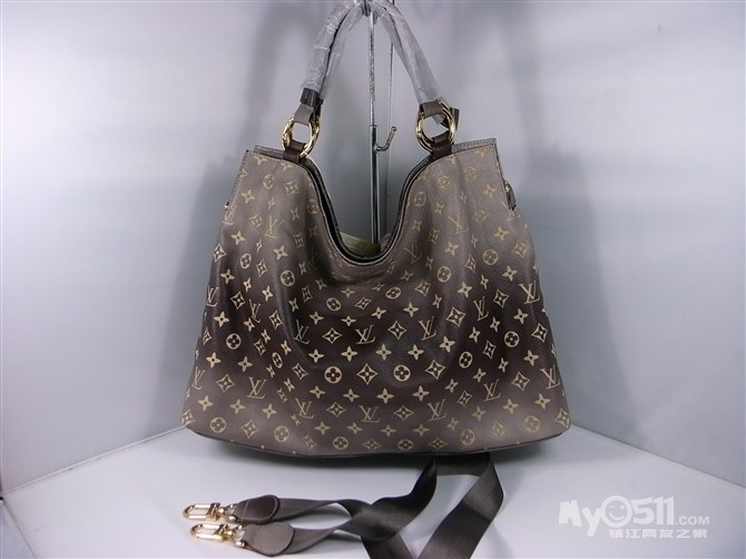 真皮名品包包(香奈儿,lv)广州批发市场价 - 服饰