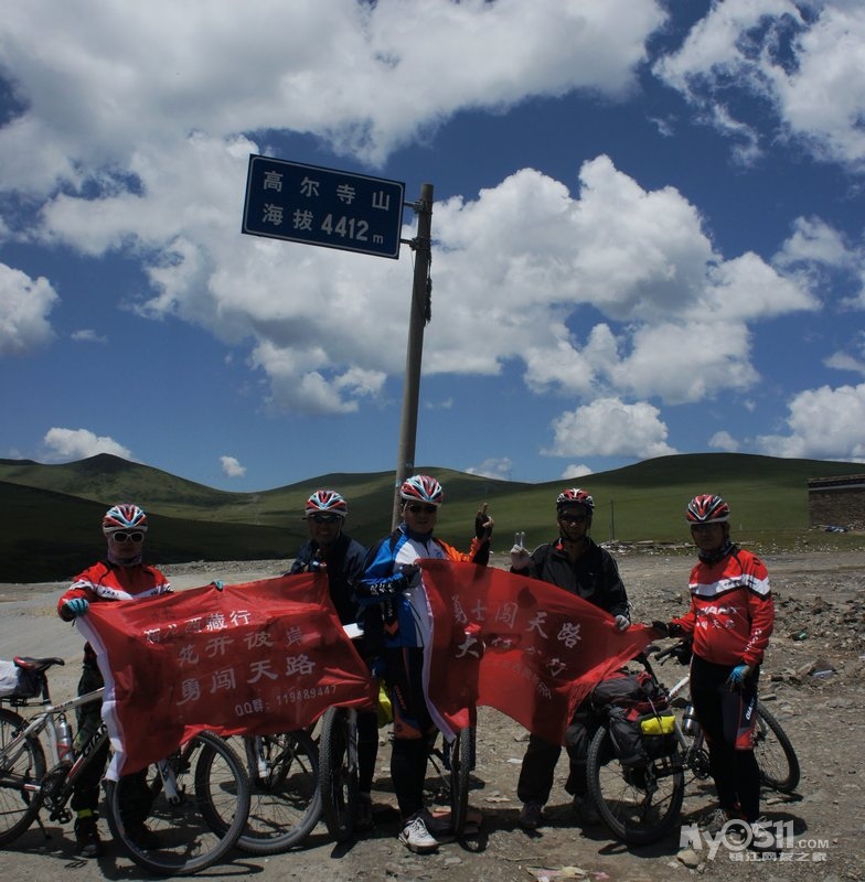 勇闯天路---川藏线骑行纪实 拉萨(布达拉宫)我们
