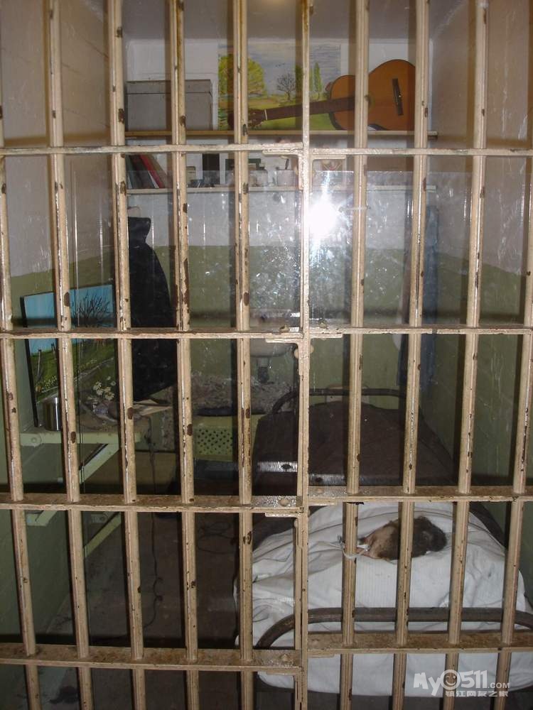 果失去了自由,在大墙里面愿意做什么? - <em>百姓</em>话