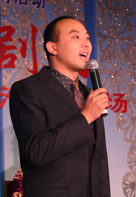 11月6日晚,淮安市淮剧团《淮剧专场》在镇江文