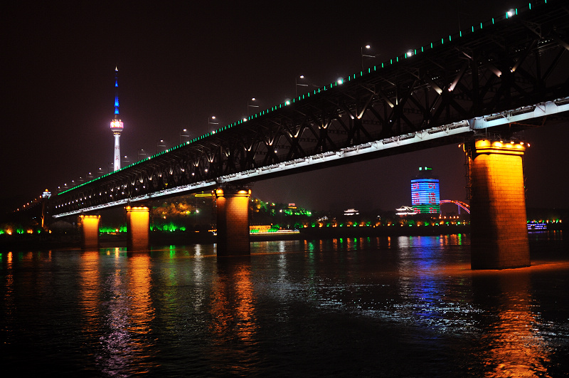 qqq江城武汉的夜晚kkk - 视觉coffeeshop摄影部