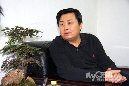 <em>四川</em>乐山区委书记遭实名举报索贿养私生<em>女</em>(图