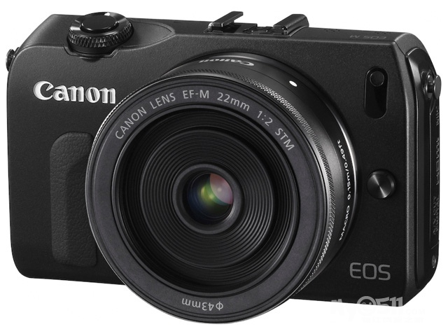 想买个家庭旅游用的,比较好操作的微单,请帮忙