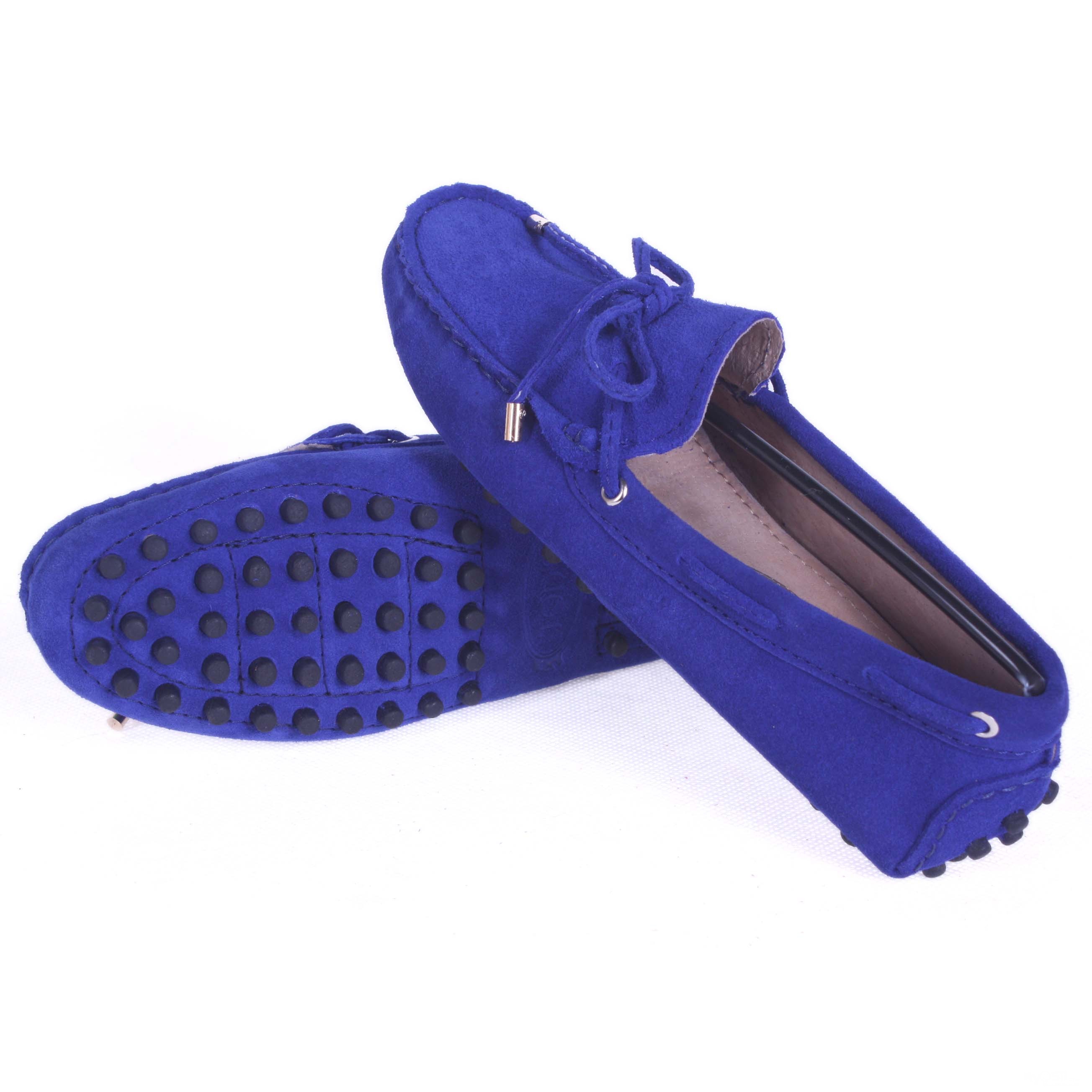 高桥春季休闲鞋。豆豆鞋厂家直销。欢迎团购