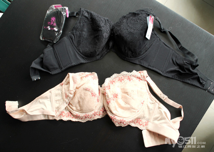 急转:0-6岁<em>男童</em>衣服,大码<em>文胸</em>(85C,85D,90C,9