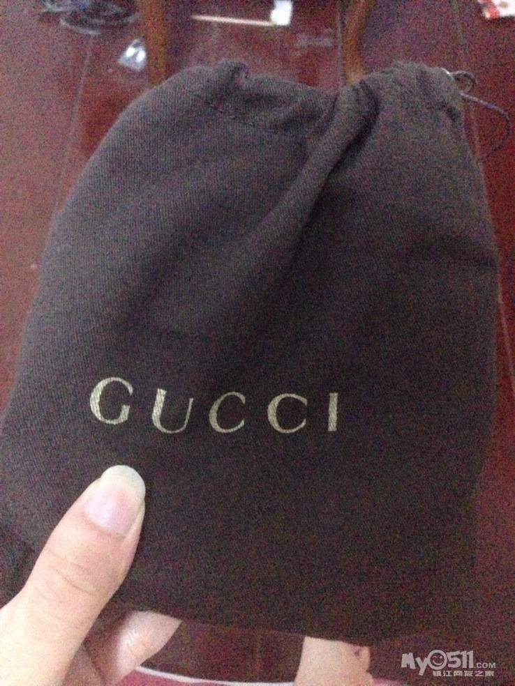 一手GUCCI 男士腰带 (有发票)。1000 诚心要的