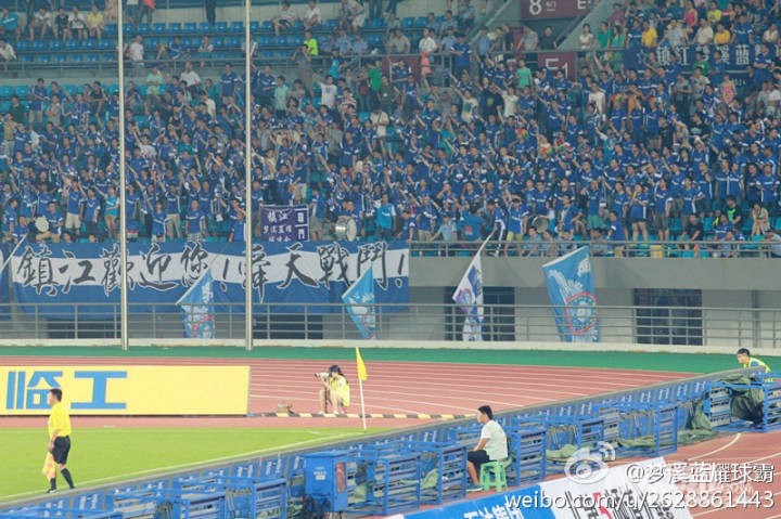 有没有喜欢看江苏舜天比赛的朋友啊,大家一起