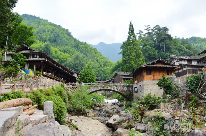 温州洞头吃海鲜_温州洞头炮台山_洞头鹿西岛(2)