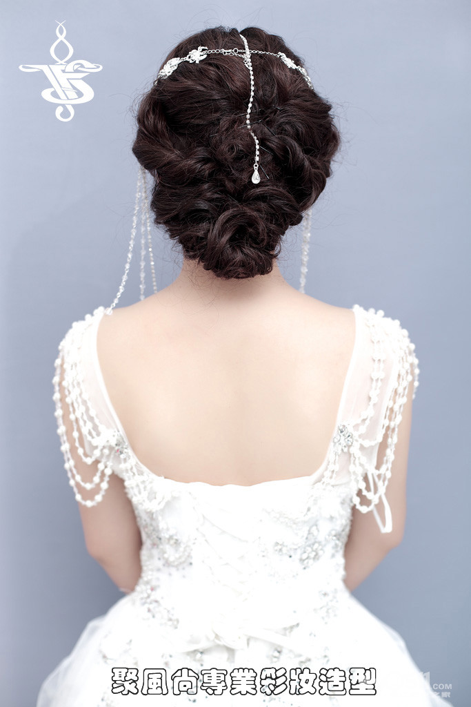 聚风尚专业彩妆造型 打造2014最美新娘 2014年