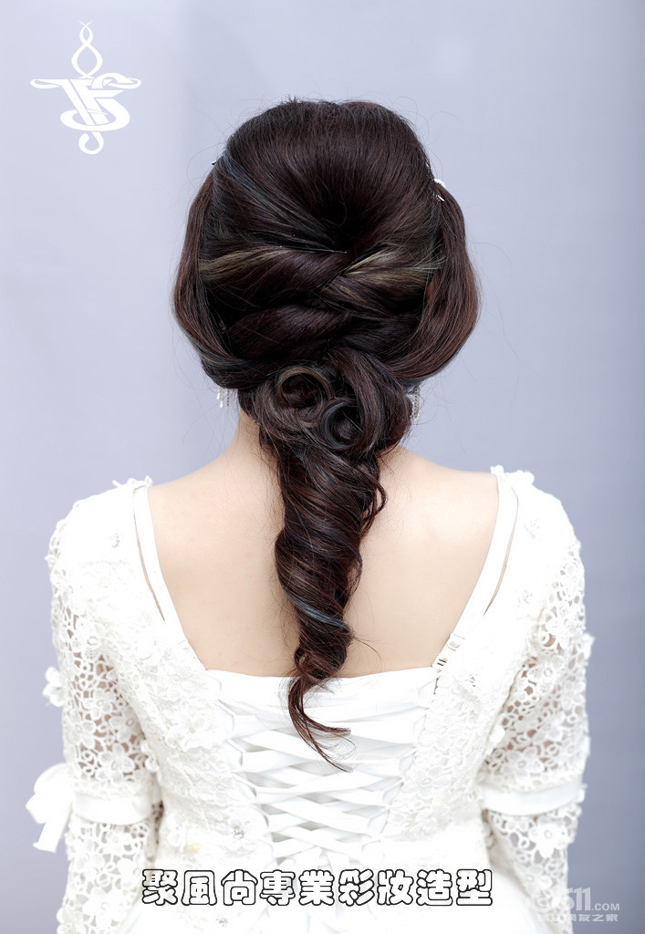 聚风尚专业彩妆造型 打造2014最美新娘 2014年