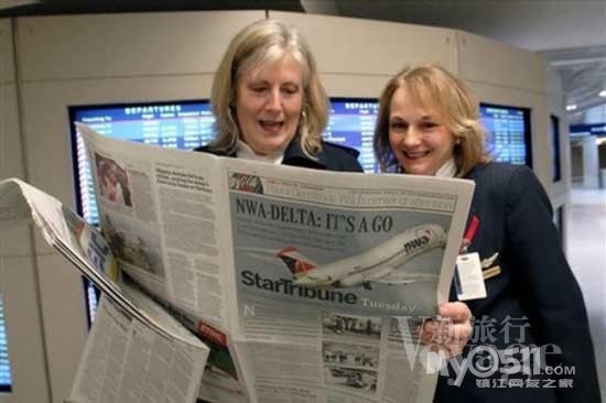 姑娘今年备战艺考空乘专业 对照自己的身材有