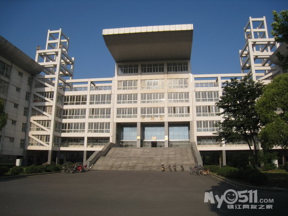 南京信息工程大学风景如画 - 菜菜鸟户外 ccn.m