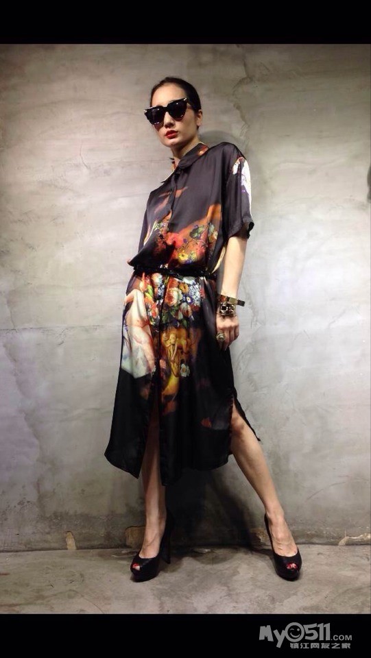 香港潮流服饰,<em>深圳</em>直发,<em>潮妹子</em>首选 - 服饰鞋帽