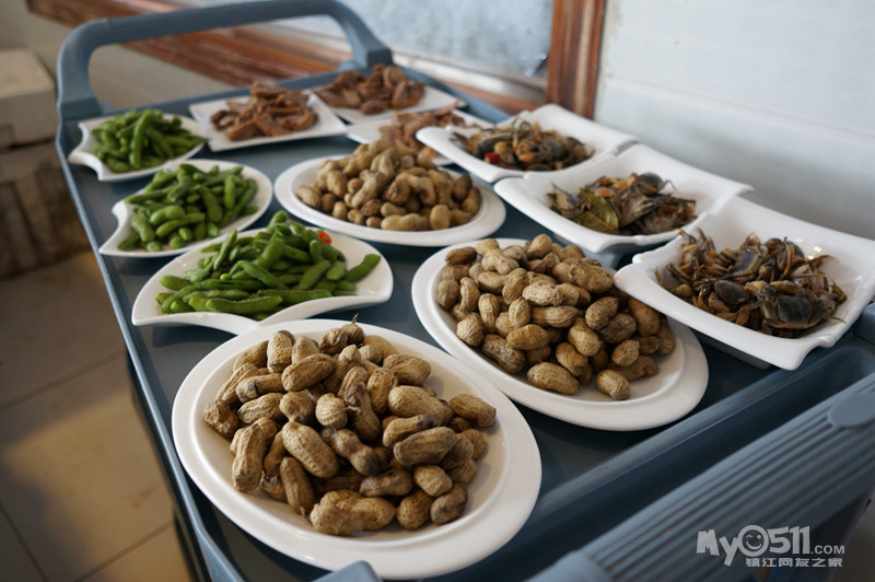 海口哪里吃海鲜环境好_吃海鲜喝啤酒过敏症状_海口哪里吃海鲜好(2)