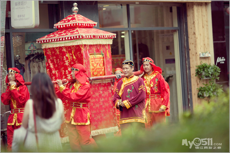 我该选择西式还是中式的婚礼呢 - 谈婚论嫁 - 梦