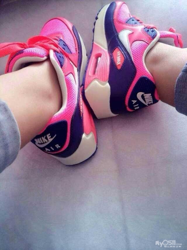 香港专柜 正品代购 Nike 耐克 adidas 阿迪达斯