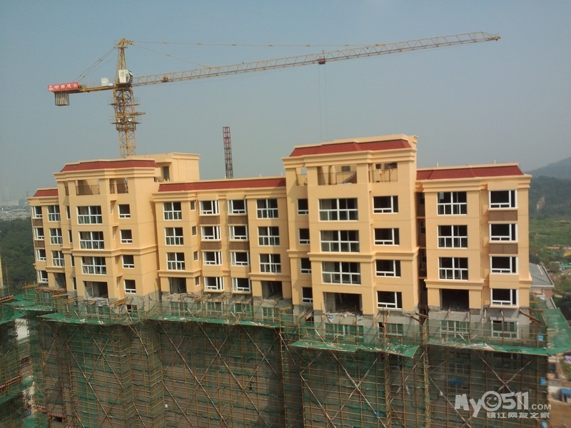 大家好,我在薛家湾回迁房工地上搬砖,大家有什