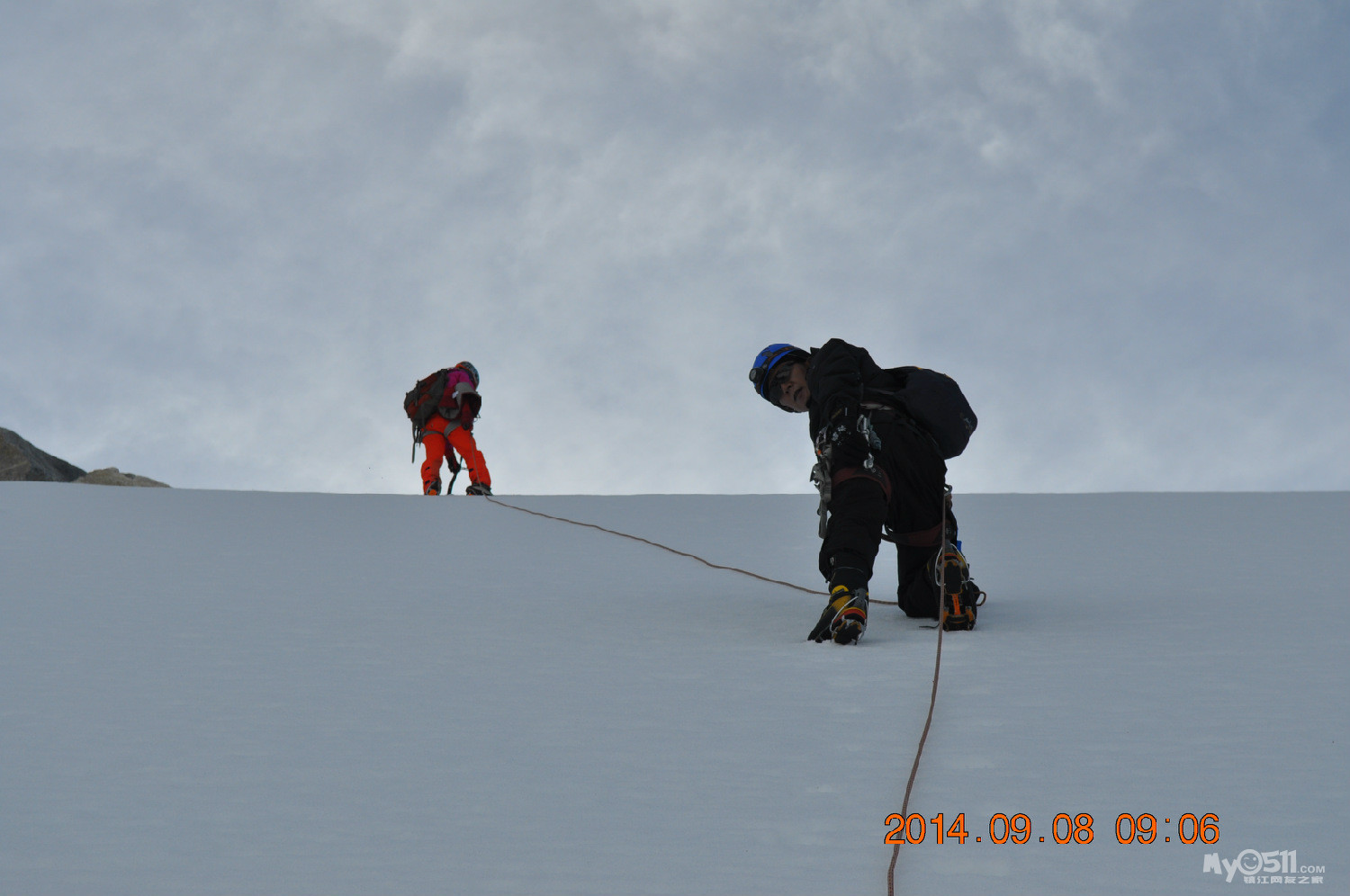 四个人,两座山--2014年中秋半脊峰、雪宝顶自