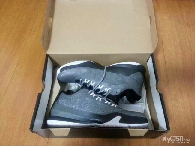 耐克工厂店正品代购。工厂店新品。价格公道。