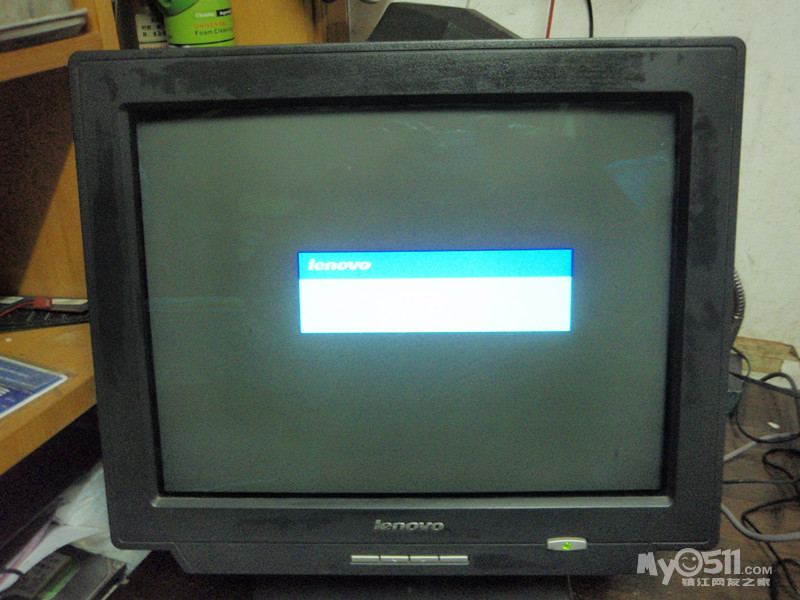 联想17寸纯平显示器要卖 - 闲置转让 - 梦溪论坛