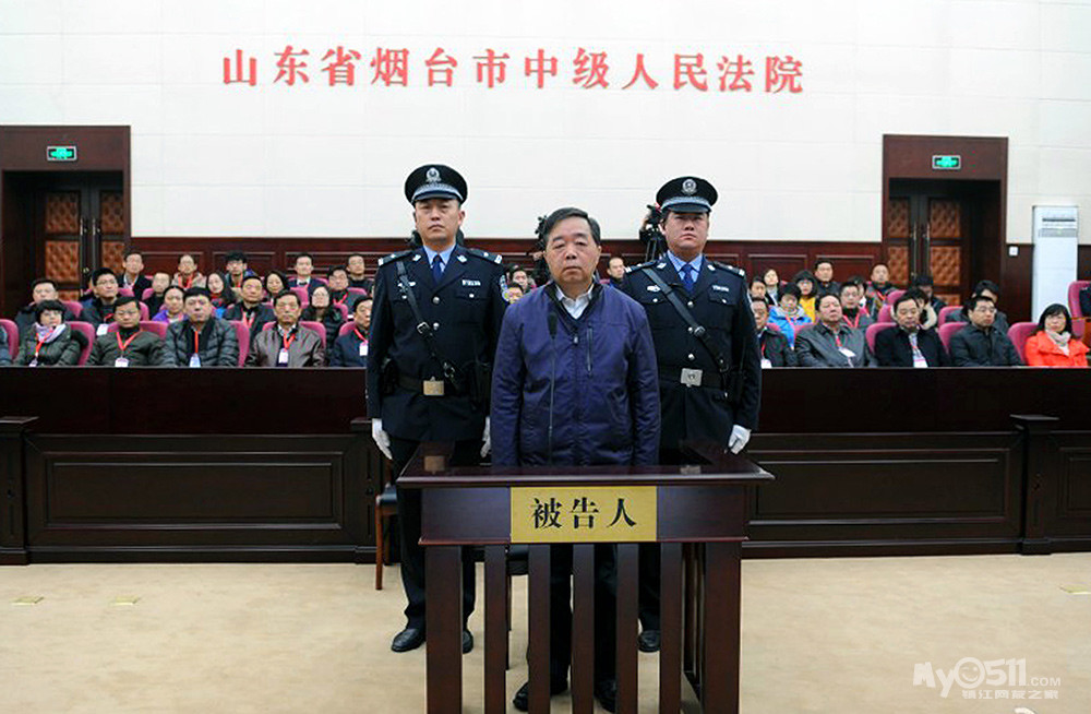 衣服一换,<em>头发</em>一乱,形象立马大打折扣 - 百姓话