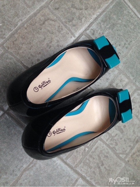 转让99新森达全牛皮女鞋 - 闲置转让 - 梦溪论坛