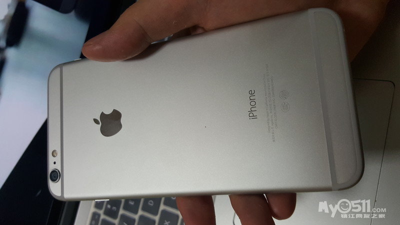 苹果6plus iphone6plus 国行4g的型号a1524全套配件 4500 需要的联系