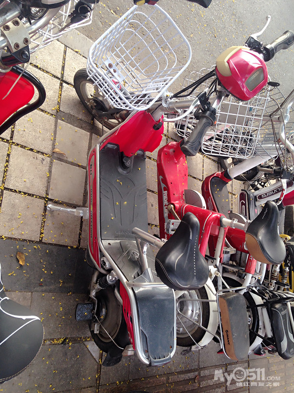 万达附近新到一批二手电动车,成色好,价格优惠