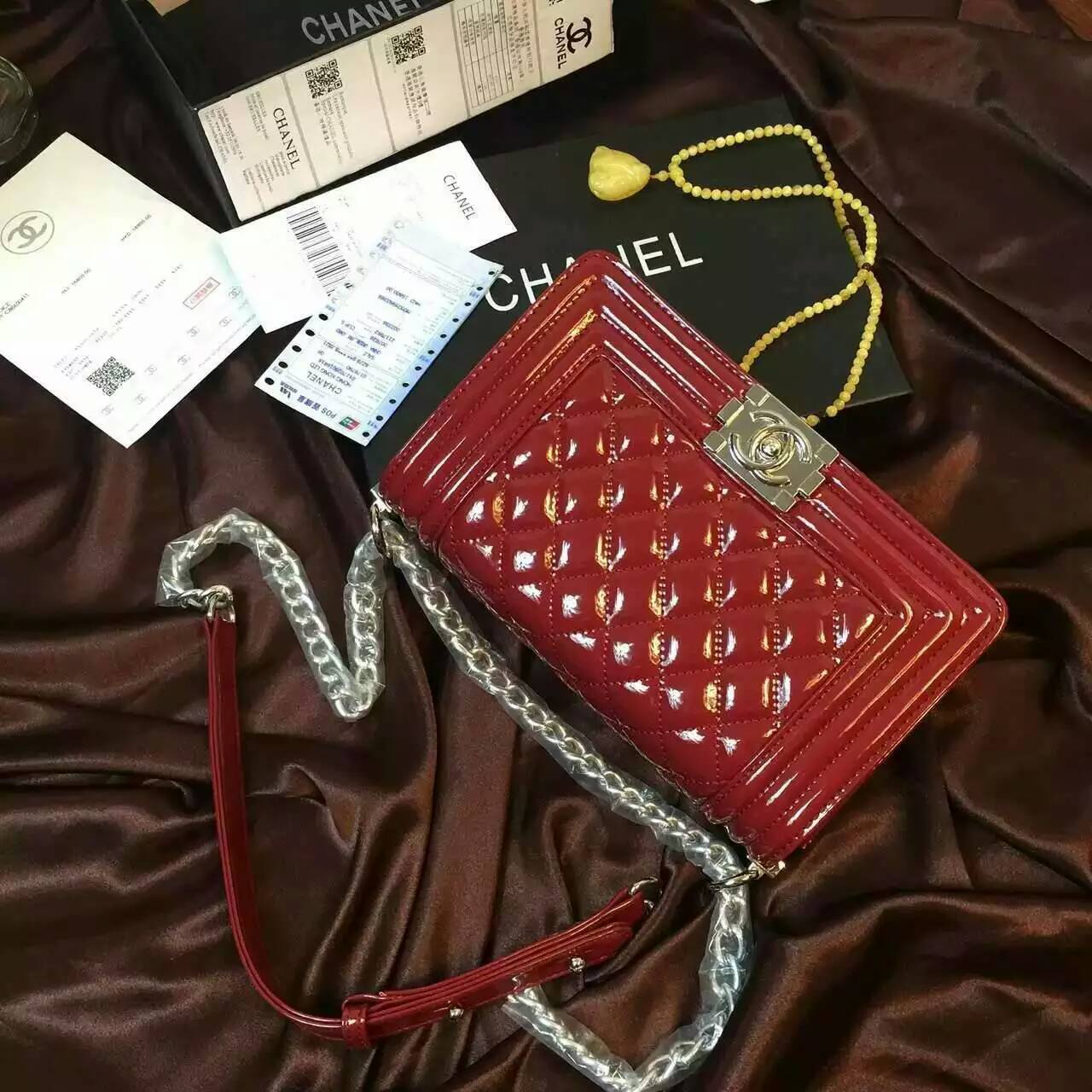 时尚潮流包包,招微信代理,一手货源,一件代发,非