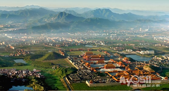 暑期自组团:湖州仁皇山、横店影视城、梦幻谷