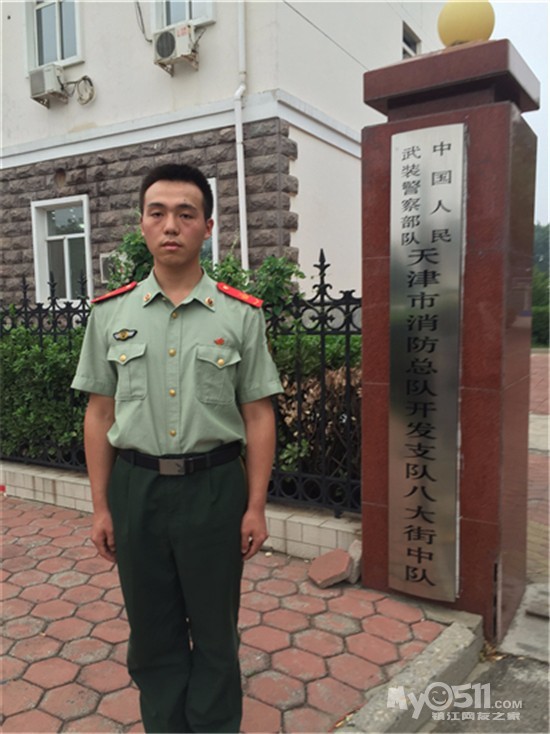 天津爆炸:幸存消防员被问苟且偷生的滋味爽么