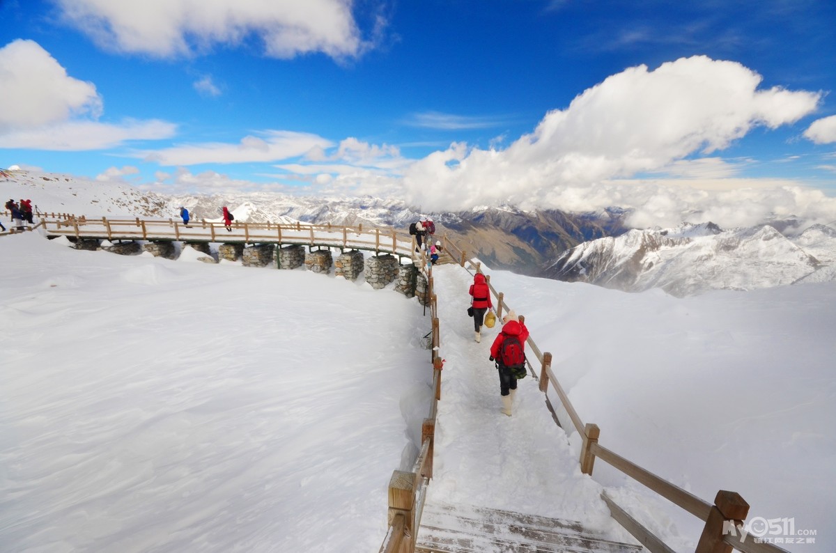 10.14日铁发团:成都、达古冰川、米亚罗、九寨