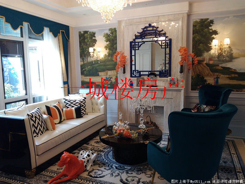 学府 中建大观双拼别墅215平米,((美国)),有院子