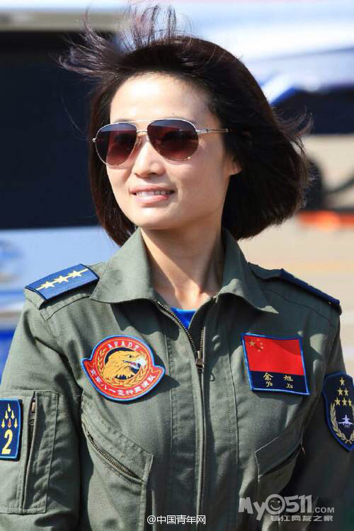 空军证实歼-10女飞行员余旭牺牲(图) 目击者讲
