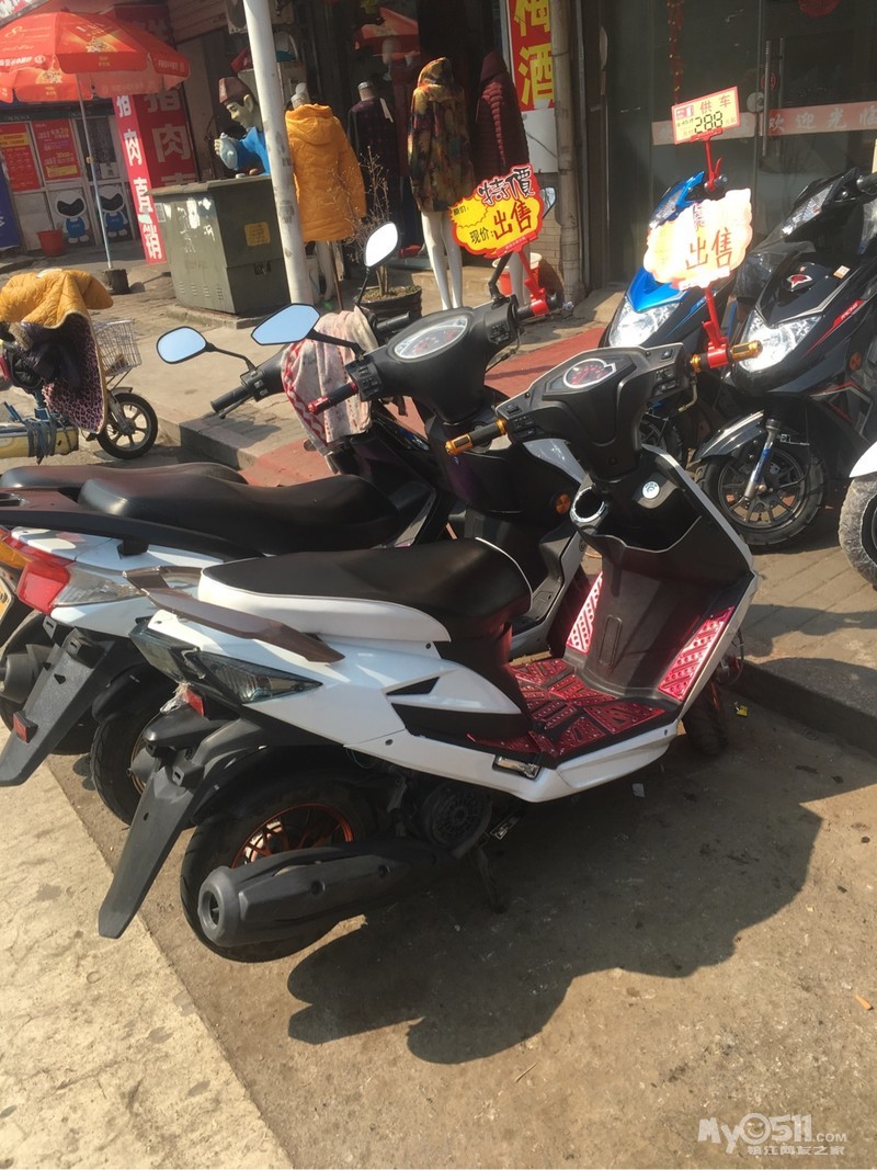 98成新摩托车、可以0首付分期付款、手机号微