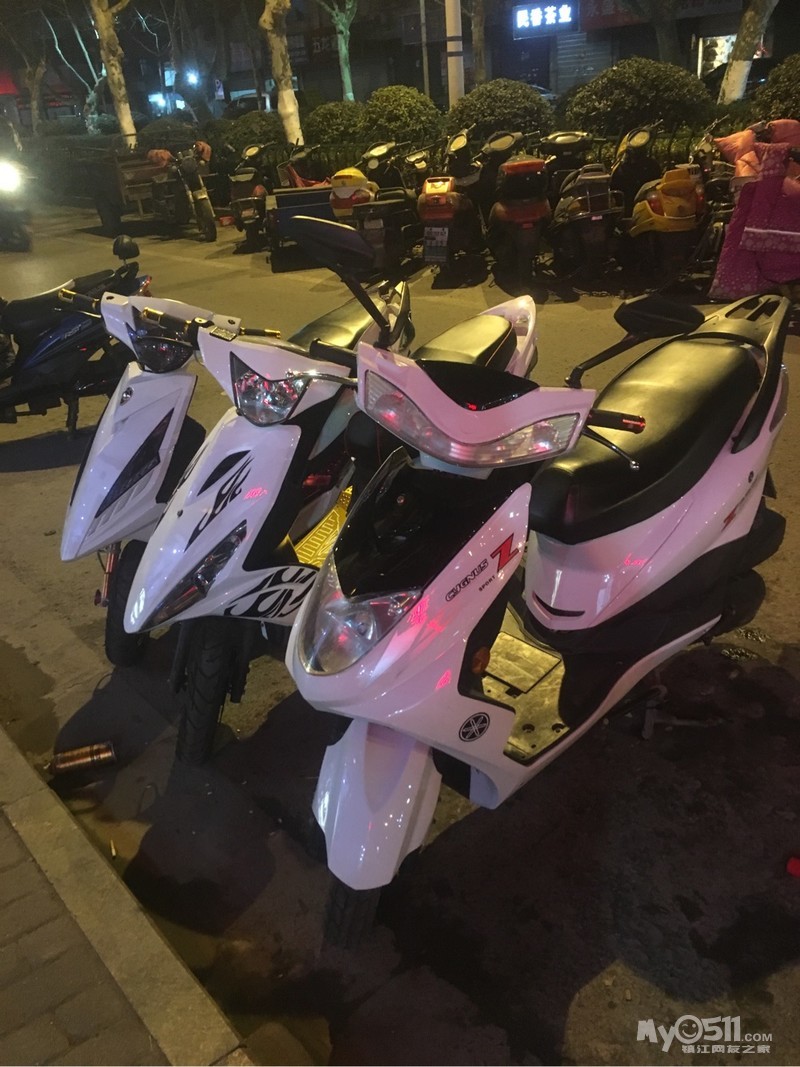 98成新摩托车、可以0首付分期付款、手机号微