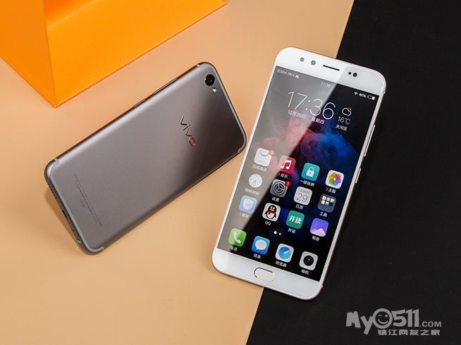 卖手机啦,进货价出2台,vivo。OPPO。1595285