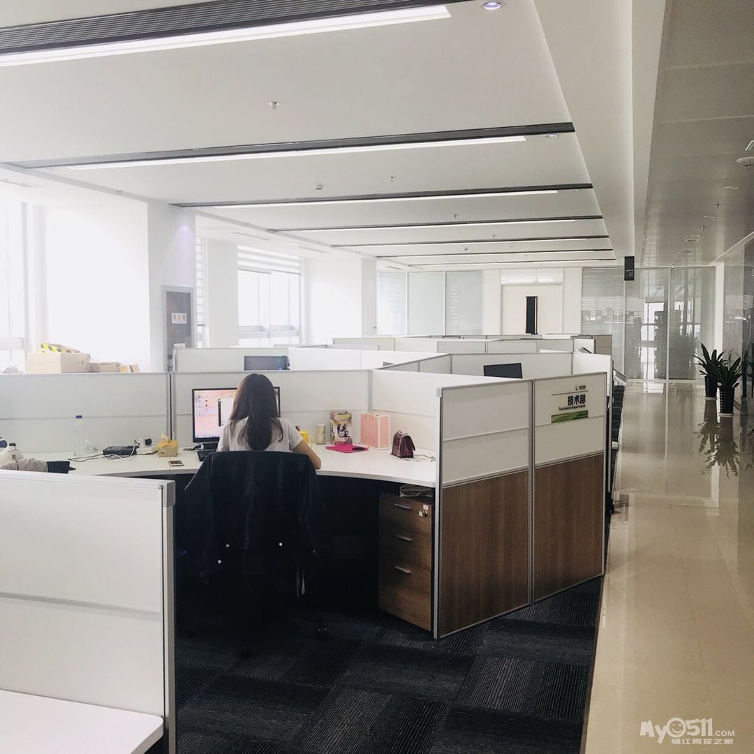 镇江夔龙网络科技有限公司招聘游戏推广员(月