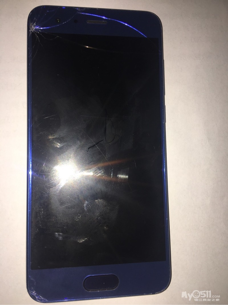 请问荣耀9换一个外屏幕多少钱,