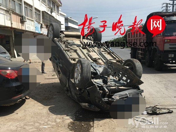 疲劳驾驶发生侧翻 警方:世界杯时间球迷司机