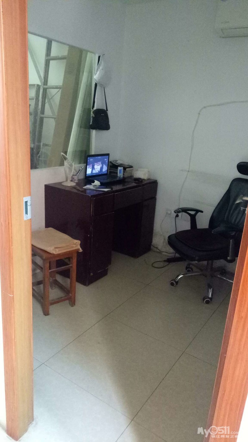 镇江丹徒高资镇GDP_祝桥镇江镇西路地铁