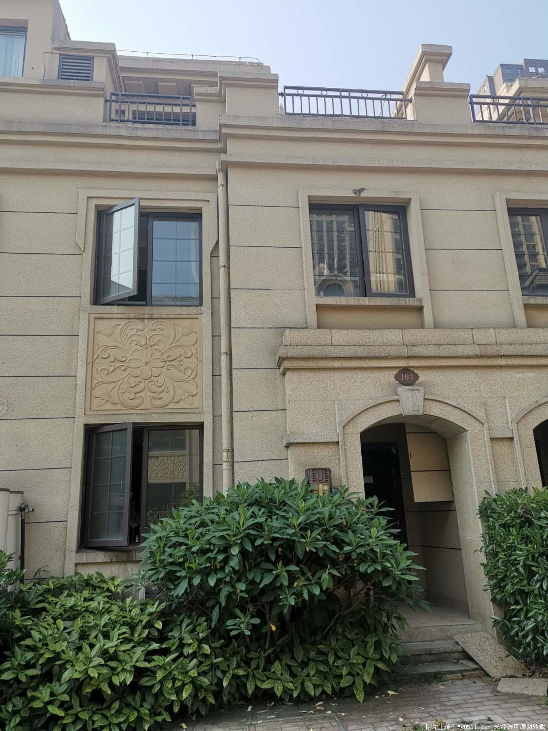镇江二手房/镇江租房 03 学府 y工抵房-中建大观 联排别墅 纯毛坯