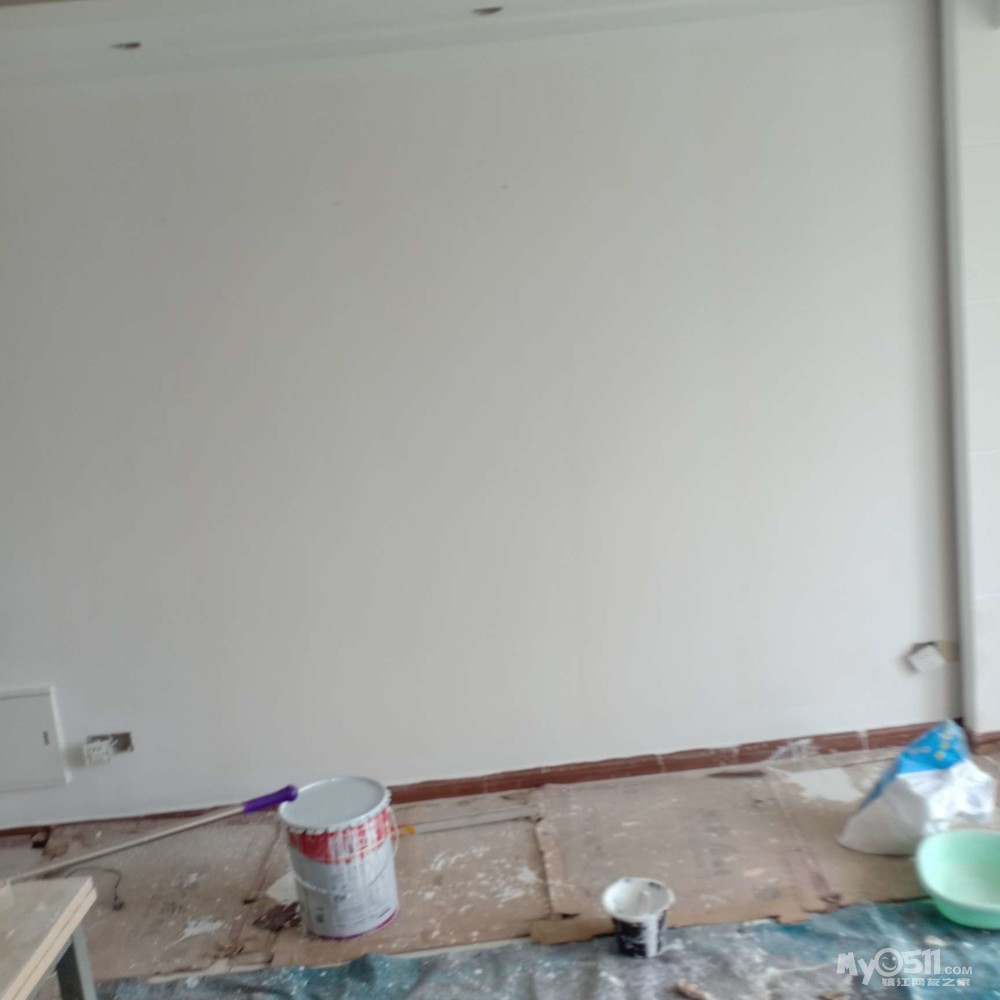 专业油漆工墙面粉刷维修,批腻子,刷乳胶漆,二手房翻新
