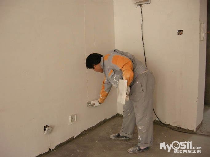 镇江专业油漆工,承接各种房屋墙面粉刷翻新维修