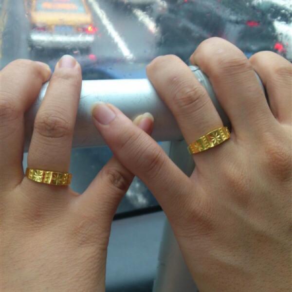 秧草河蚌当季时鲜菜