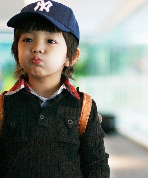 爱心家园签到打卡处,打卡赢2015年的奖品咯.